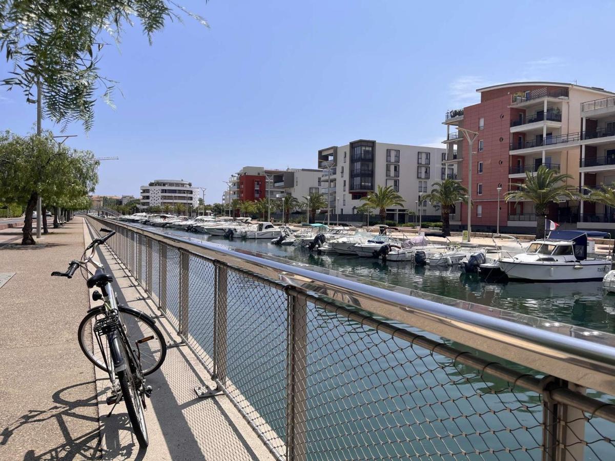 Frejus: Appt 2p, 5 Pers, Piscine, A 150m, Parking, Animaux Ok - Fr-1-226a-357